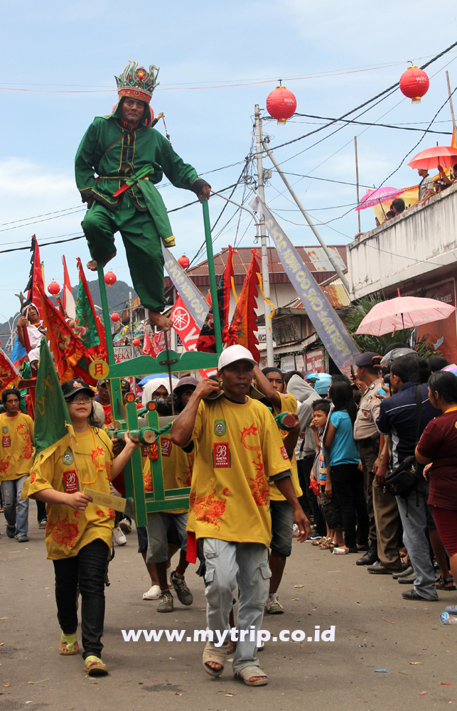 Panduan Nonton Cap Go Meh Di Singkawang